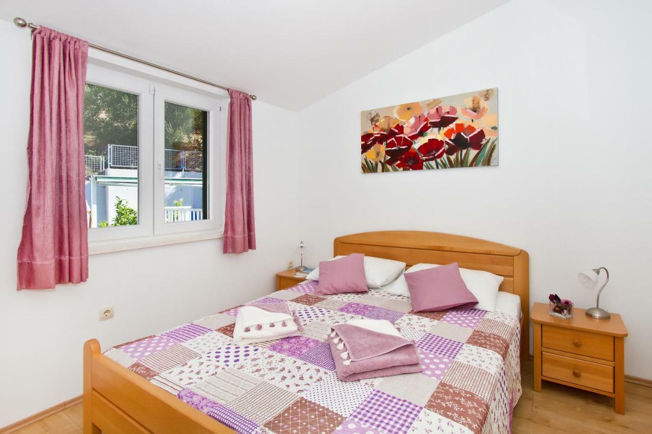 Villa Omis Michy - Family House For Big And Small Groups エクステリア 写真