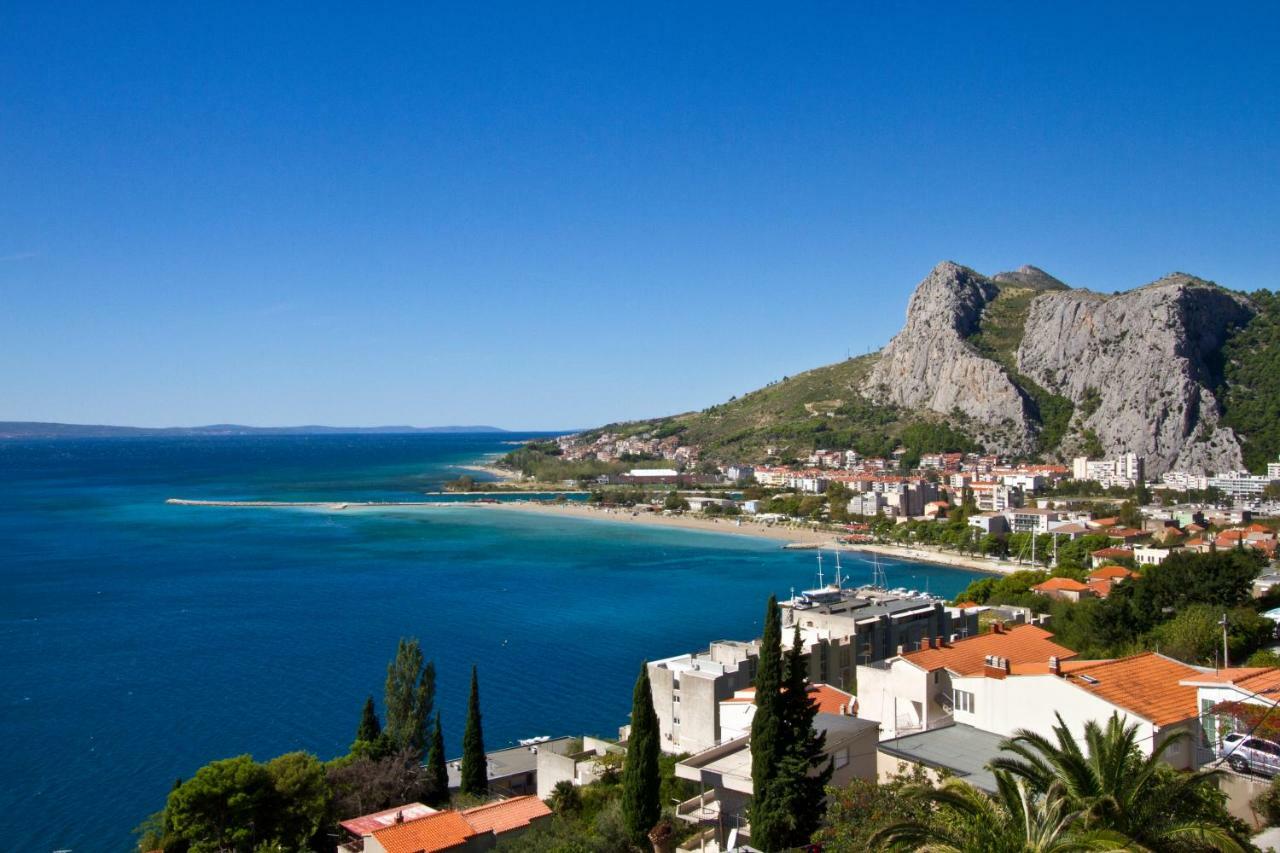 Villa Omis Michy - Family House For Big And Small Groups エクステリア 写真