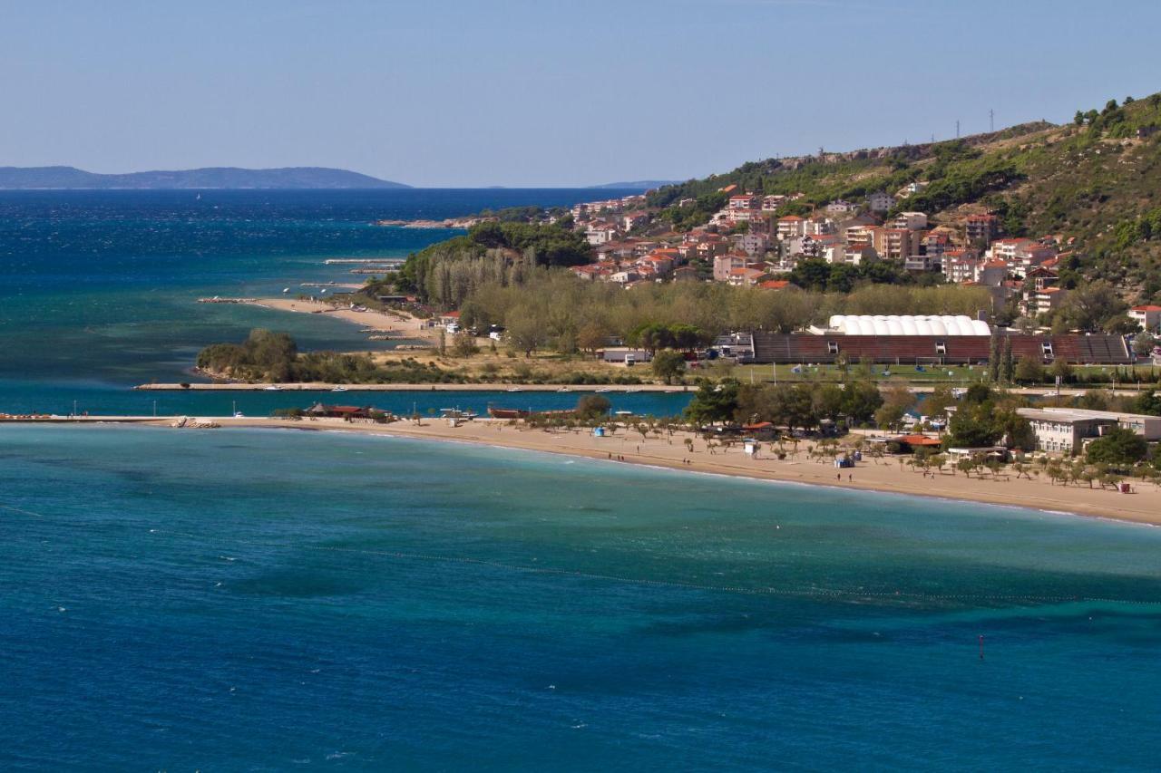 Villa Omis Michy - Family House For Big And Small Groups エクステリア 写真
