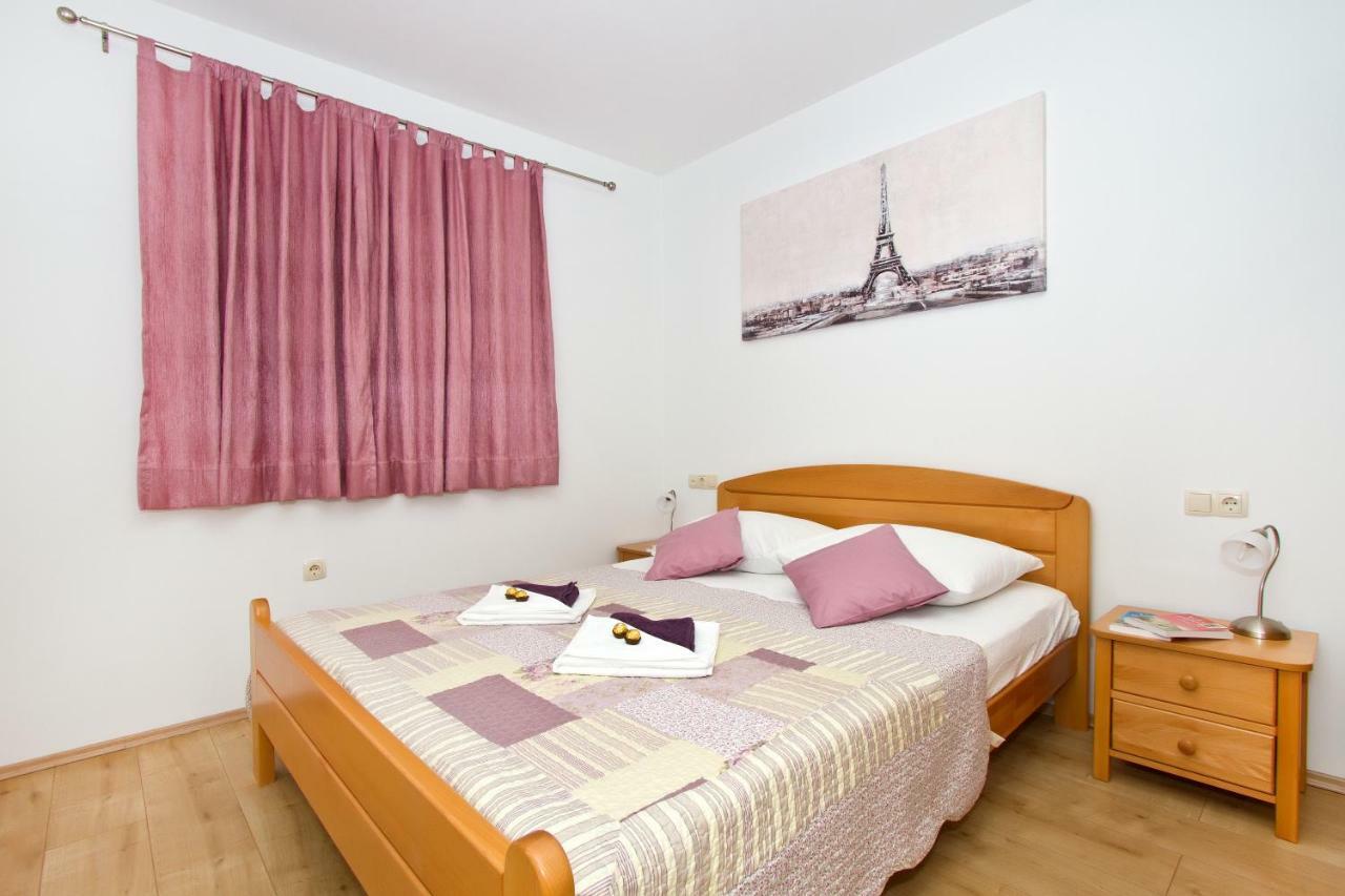 Villa Omis Michy - Family House For Big And Small Groups エクステリア 写真