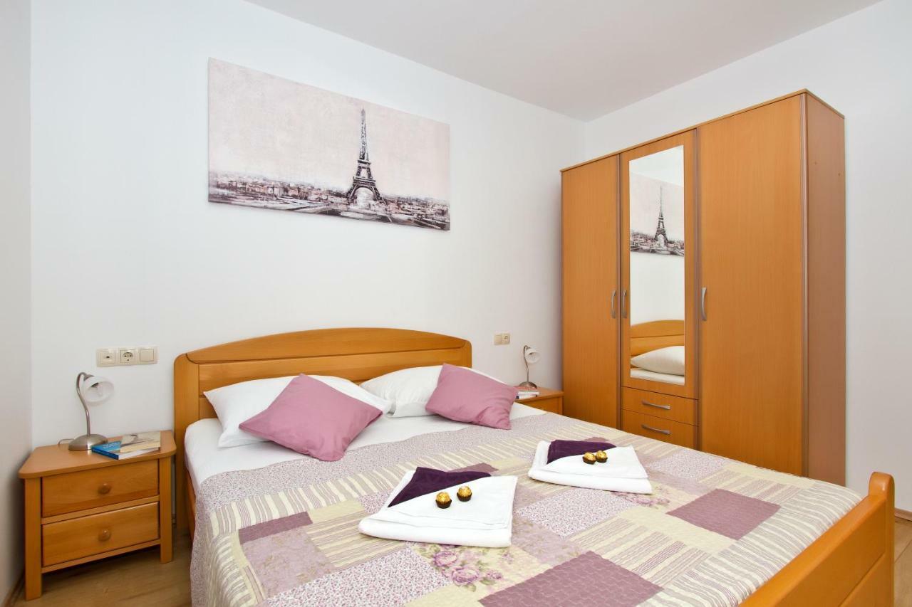 Villa Omis Michy - Family House For Big And Small Groups エクステリア 写真